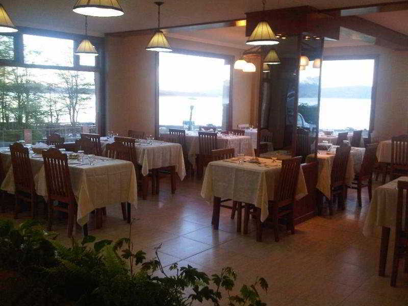 Costa Ushuaia Otel Restoran fotoğraf